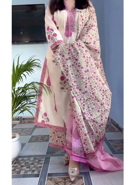 Ivory & Pink Floral Printed Kurta Set with Matching Dupatta