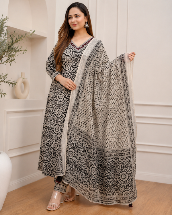 Black Pearl Heritage  Floral Afghani Kurti With Pant & Dupatta Set
