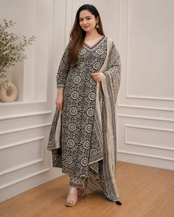 Black Pearl Heritage  Floral Afghani Kurti With Pant & Dupatta Set