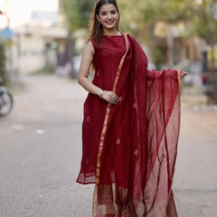 Maroon Sleeveless Kurta Set with Handwoven Border Dupatta