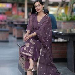 Mauve Purple Kurta Pant Set with Floral Print & Sheer Dupatta